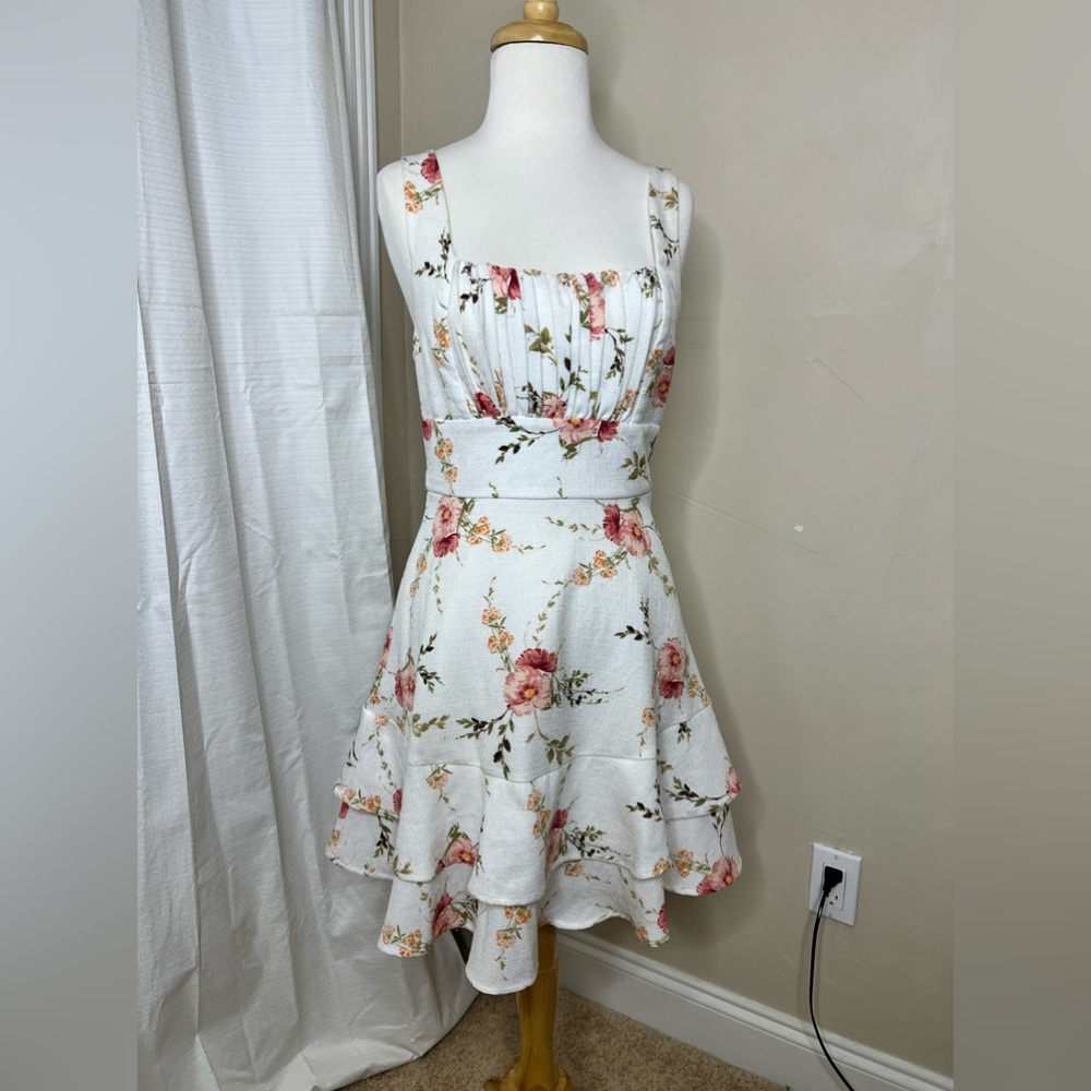 Mi Ami Size Small Floral Square Neck A-Line Dress